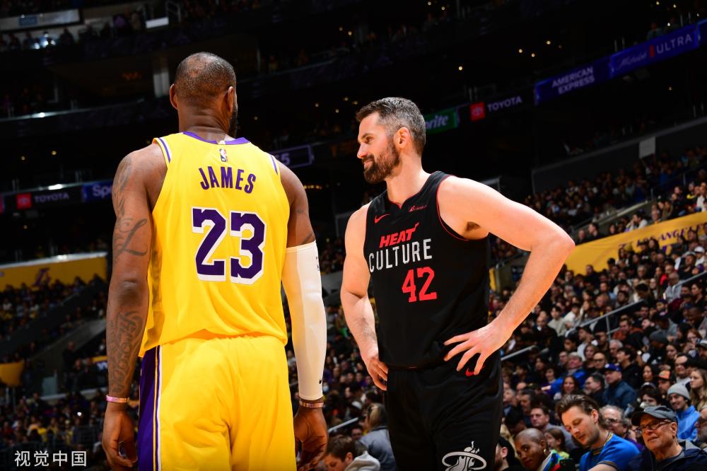 上为球队提 上为球队提