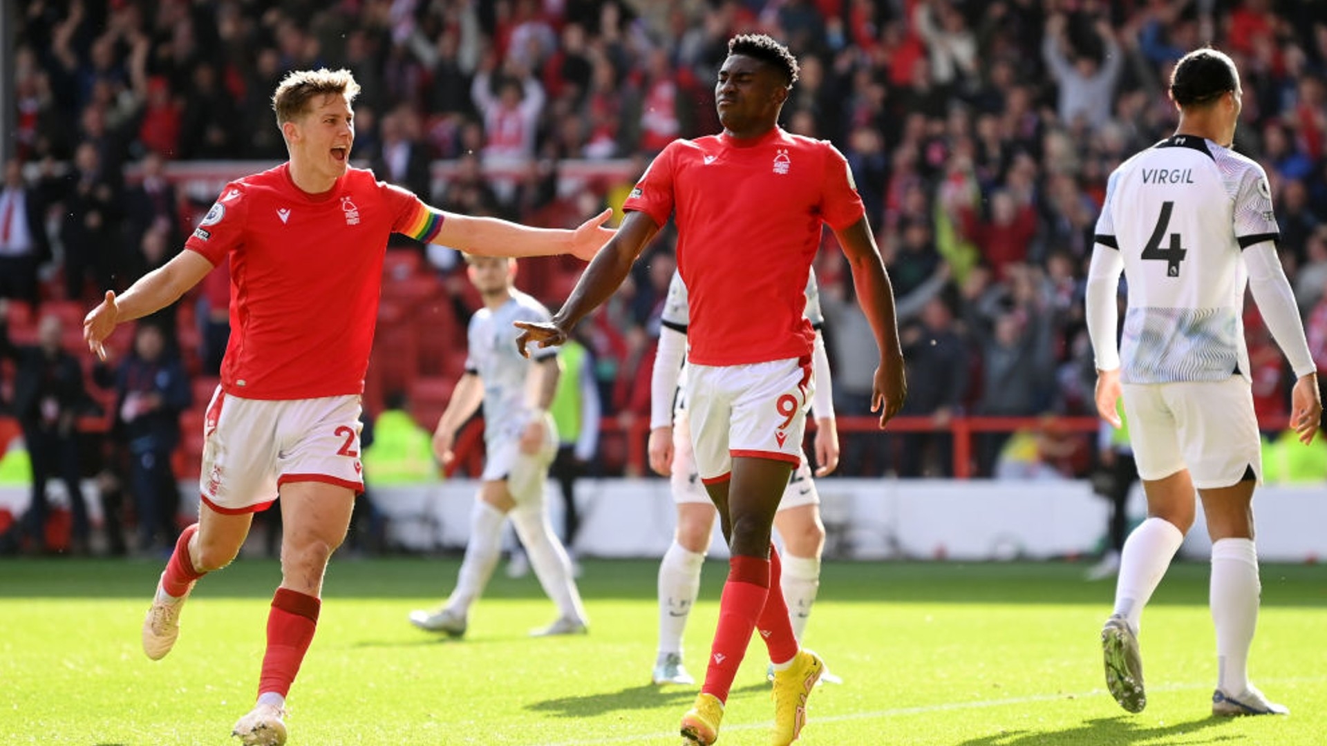 助其国际足 助其国际足